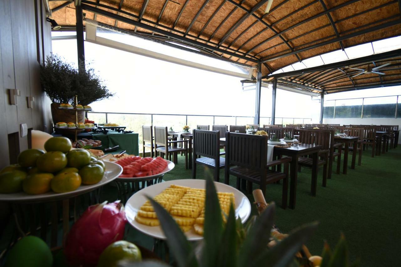 Aparthotel The Aristo By Holy Cow, 4-Br Loft, 150 M2, Pool View Surin Exteriér fotografie